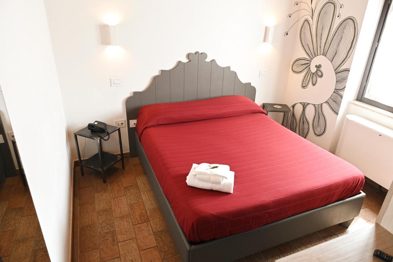 Moretti Village - Sophie *