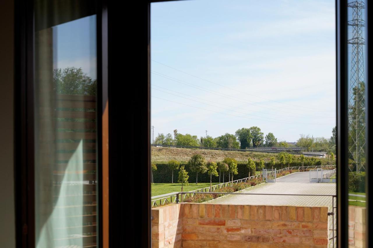 Moretti Village - Sophie *