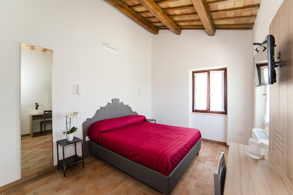 Moretti Village - Sophie *